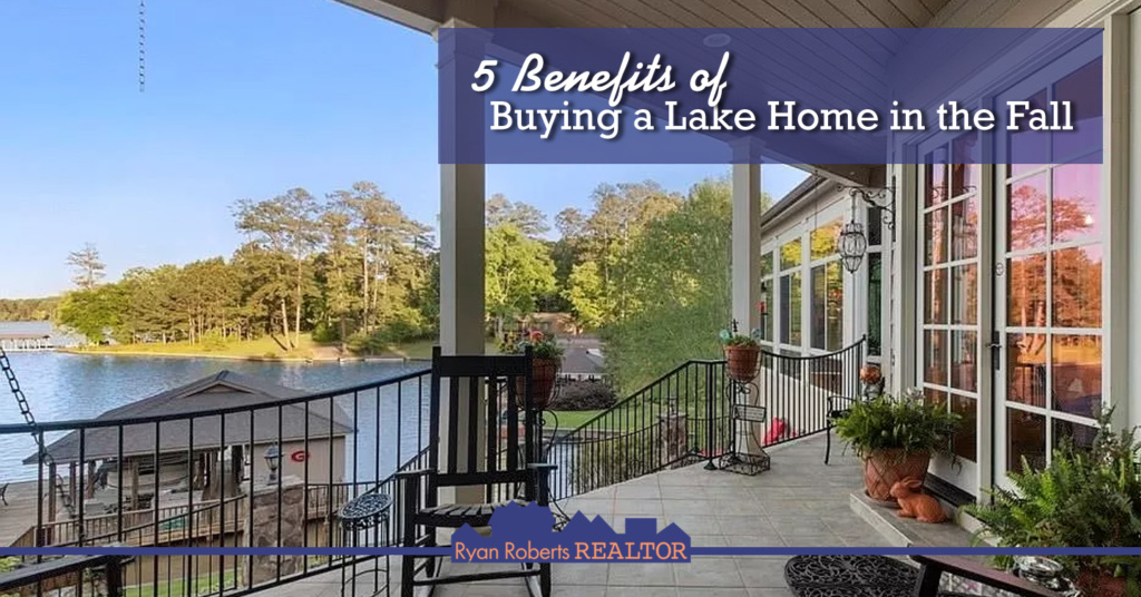 benefits of buying a lake home in the fall